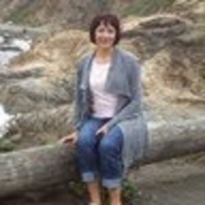 Meet your Posher, Monica